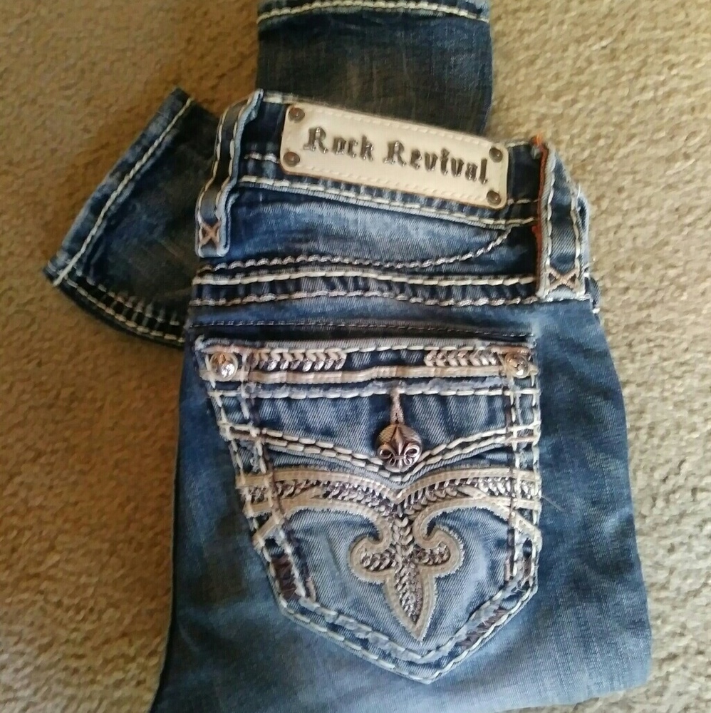 Size 26x30.5 Rock Revival Pilkin